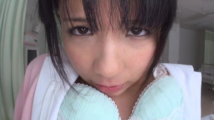 CherryBONBON: Người đàn ông trung niên và thiên thần da trắng