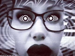 Goddess Misha Goldy: Este treinamento de gooning consiste em 4 vídeos! Todos eles são...