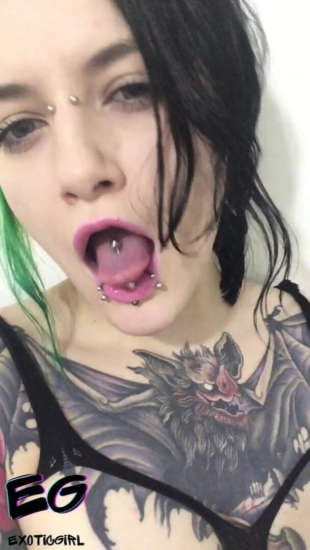 Exoticgirl: My shower masturbation