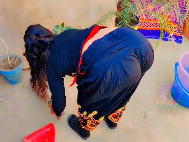 Indian Desi Bhabhi Sex (Muskan Rani Studio)