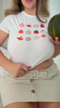 My Wife's Huge Breasts Love to Be Admired.