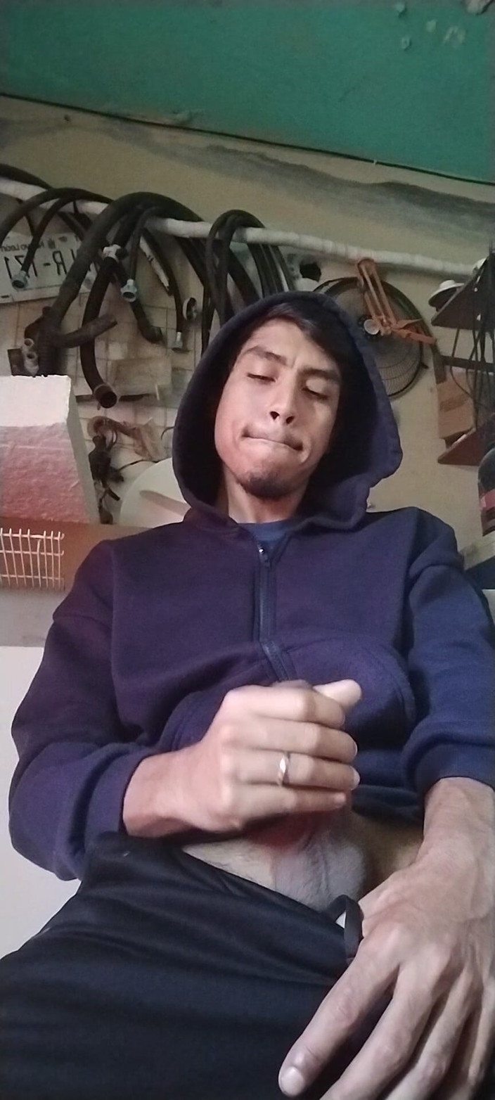 AlexAlejandro13: Perlu Masturbasi
