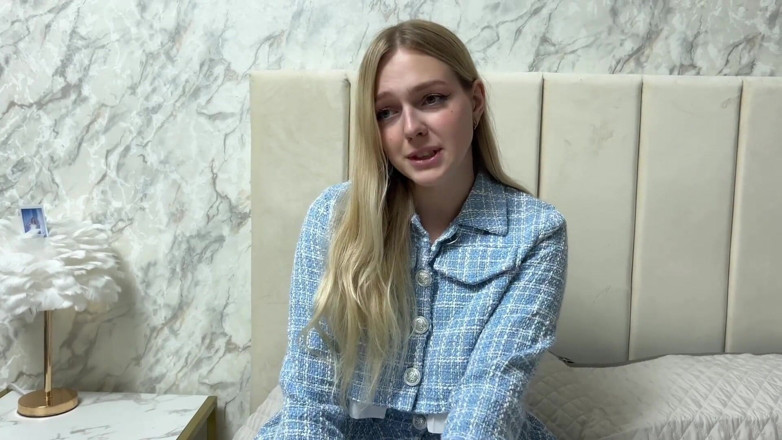 Arisha Mills: Czy możesz mnie przelecieć na przekór mojemu chłopakowi? sąsiad ofiarował...