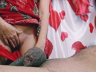 Bolly Karma: Приращение удовольствия для шлюховатой милфы