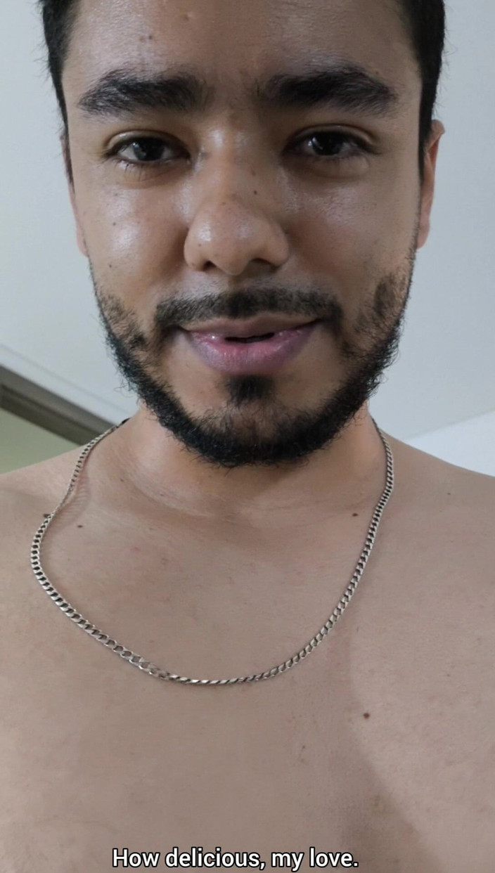 Tommhot: 継父がモーテルでセックスを誘う