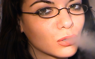 AproductionA: Kouření sání si užívá chcaní na obličej a obličej