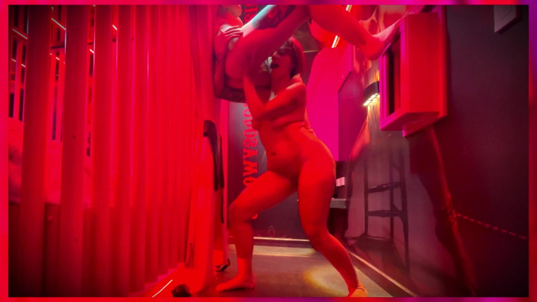Sweetkimmi: Eating My Best Friend's Ass in Red Motel Room