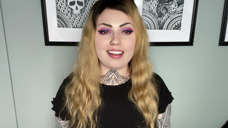 Miss Valentina: 娘娘腔性别交换手术