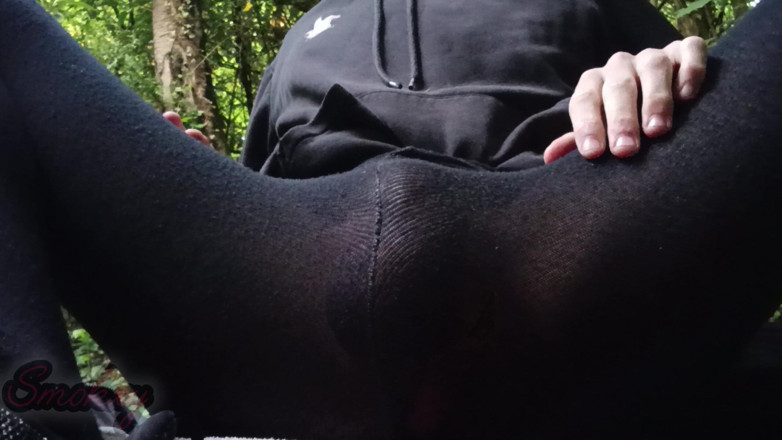 Smokey: Sissy Wbc Berbulu di Luar Ruangan - Edging Berakhir dengan Beban...