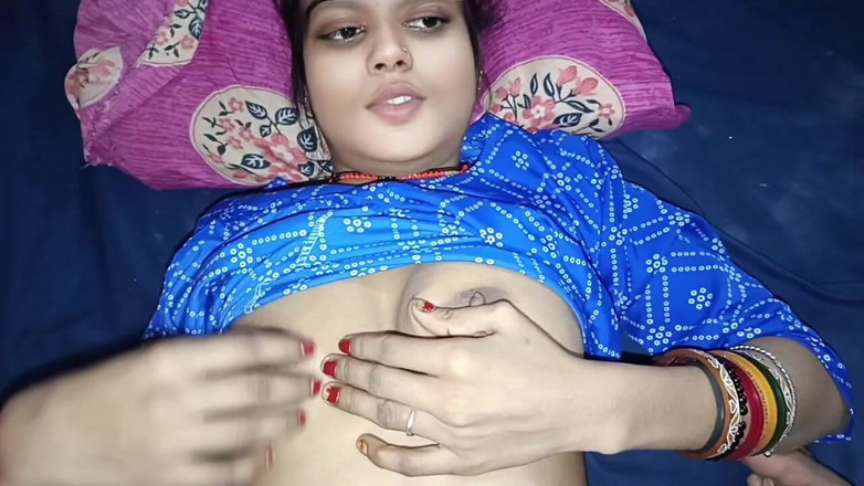 Ramashish: Desi indická vesnická prsa show