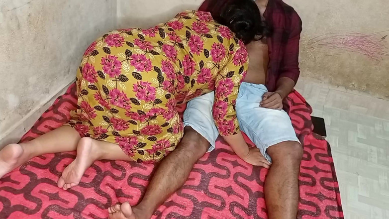 Queenrima: Vợ mang thai 9 tháng đụ mạnh khi có tâm trạng