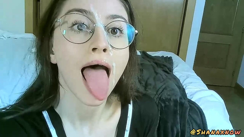 Shanaxnow: Hanya anggota live bj ngentot dan facial