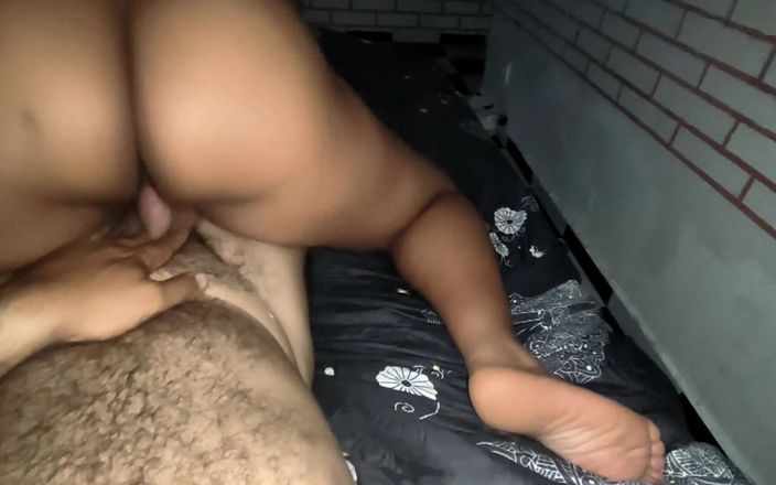 Salma Arab: Echter amateur-porno zu hause eines sexy paares nach dem college