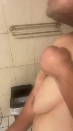 Chubbytits16: Potřebuji manžílka
