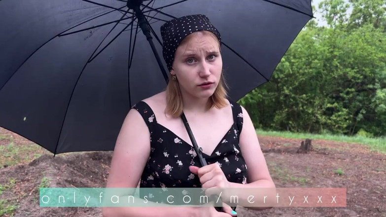MertyXXX: Первый анальный секс девушки-блондинки из деревни