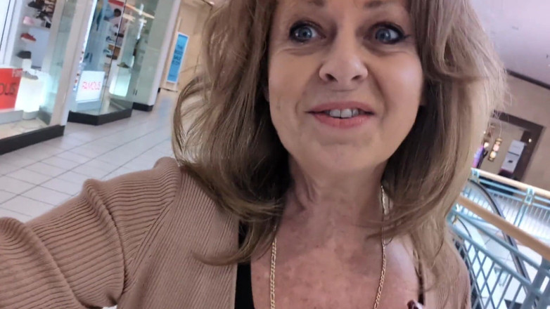 Little Linda: Ik geniet wel van Dillards