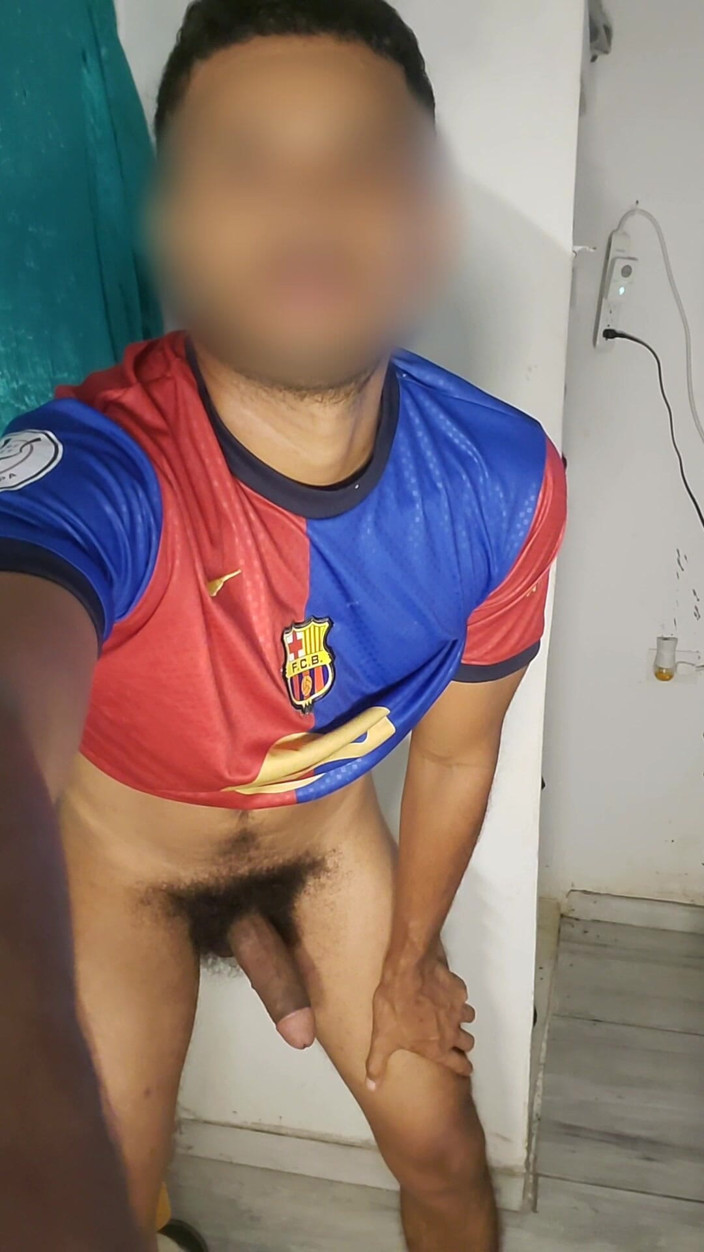Charlieburrito: Hot Guy Masturbating