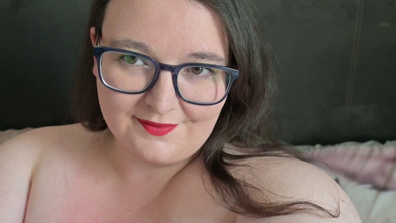 SSBBWLadyBrads: SSBBW zblízka zkoumání strie