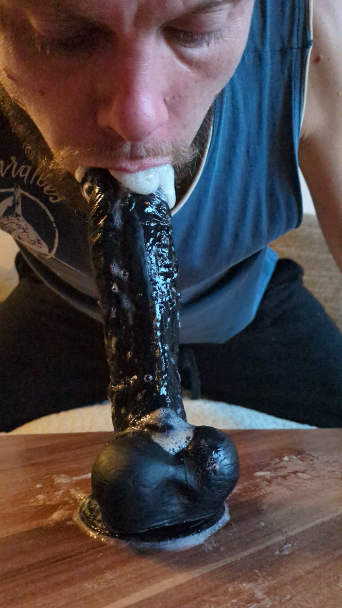 Deepthroat Madness: Consolador muy descuidado, garganta profunda, mucha saliva se corre por...