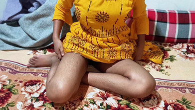 Bithi69gril: 彼氏との初めてのセックス、痛みを伴うハードな新しいセックスパート1