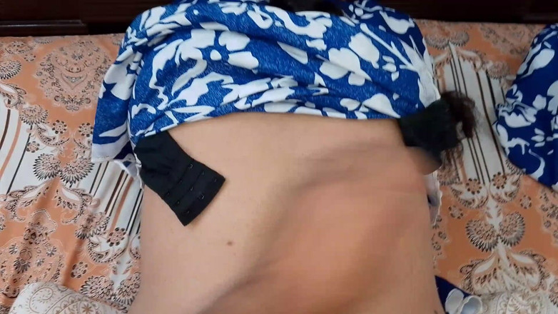 QueenbeautyQB: Hot Indian Punjabi Lady with Super Hot Ass Fucking