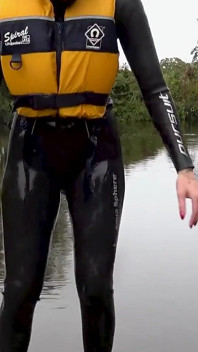 Lifejacket & Cosy Wetsuit Saves Lucy From River Disaster