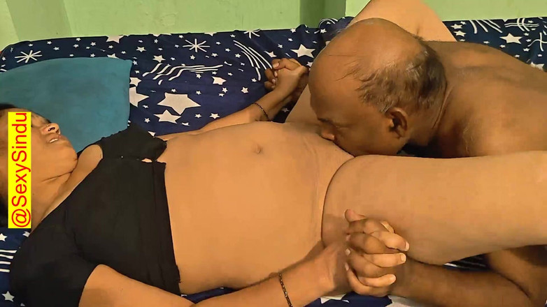 Sexy sindu: Desi Bahu seks met haar man