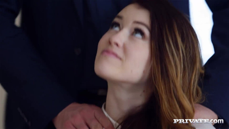 Private.com: Seksi Misha Cross şişman bir yarak ve sert sikişiyor