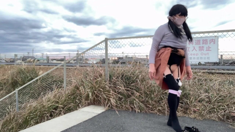 megu2002: Rozkaz trenéra č. 29 zvrácené vystavení na veřejné pláži