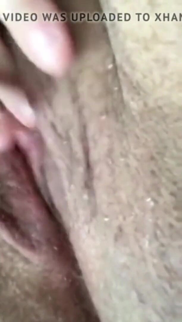 Real homemade BBW BBC porn: 胖美女用兔子振动器操我湿润的阴户