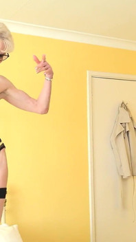 Tantejudysxxx - Magere Rijpe GILF Dee Lite Verleidt De Fotograaf