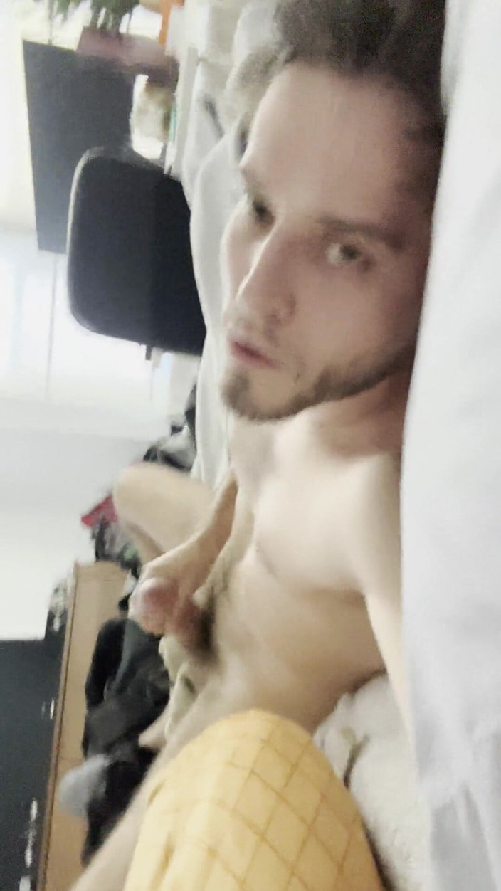 Blake Wilder: Klaarkomen op mijn gezicht met mijn grote lul