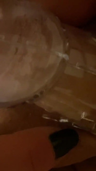 MILF Zabawa z kutasem w plastikowej czystości
