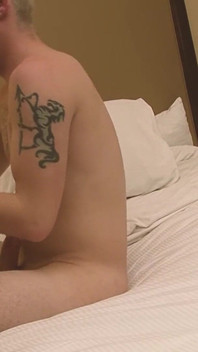 Cum holes - amigos 4_two se encontram em um hotel para fazer sexo anal com um final de gozada interna