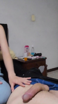Hermanastra caliente seduce a su hermanastro para follarla ..., cuerpo perfecto y sexo caliente.