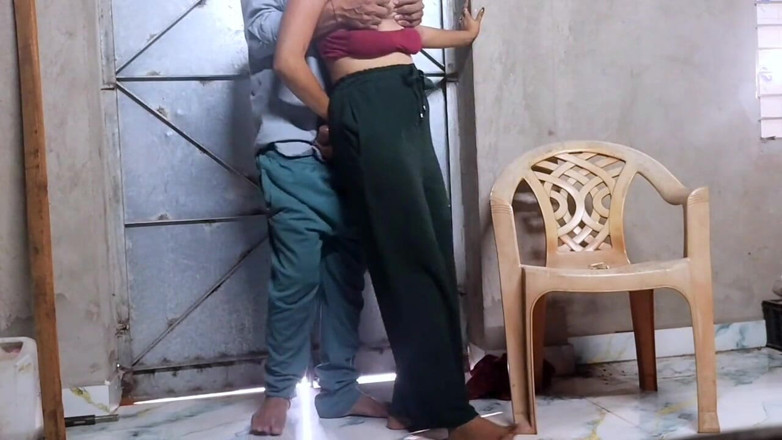 Fantacycutting: Factory Me Kaam Karne Wala Majdoor Ke Sath Malkin Ki...
