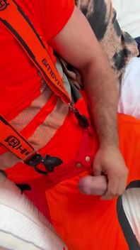 Tyler Blake Jerking off in Hivis Lumberjack Workwear - Muscle Flexes & Explosive Cumshot