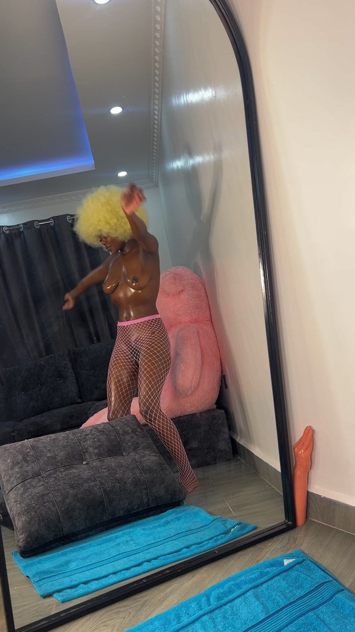 SEXXY-DAISY: Sommigen hebben me geholpen,,,,, geniet ervan