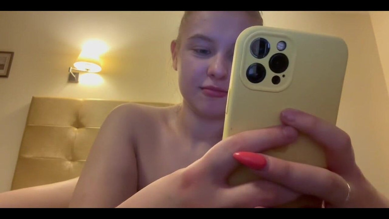 JuiceLussie: Ragazza calda che ti stuzzica con un gustoso culo - prova...