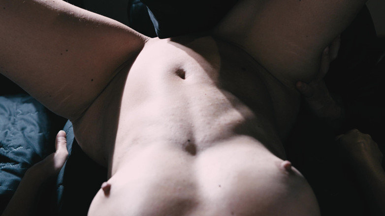 Jay_kate: Lui Mi Lecca La Figa Con Passione Fino All'orgasmo