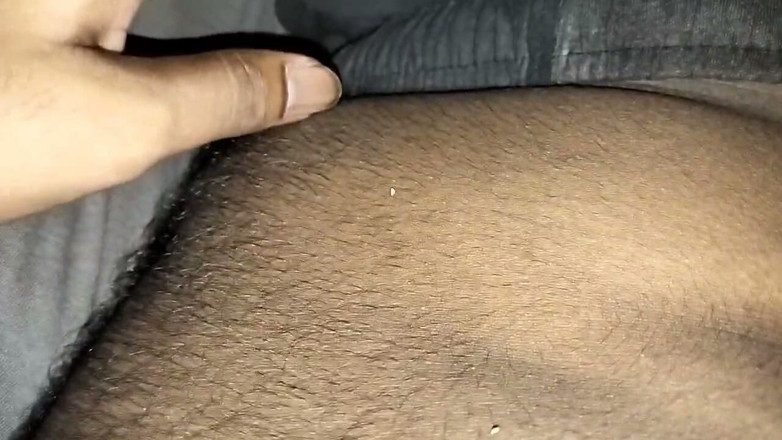Desi Tits: Primera vez vecino follando chico twink