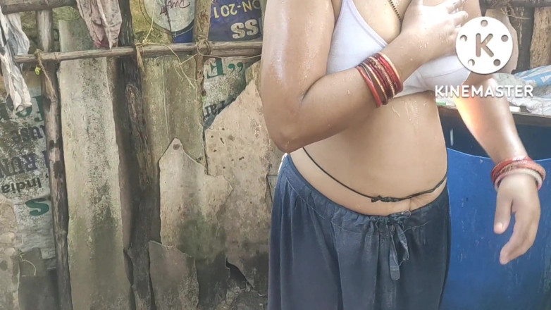 Anita yadav: Indian house wife bathing outside beautiful