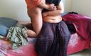Aria Mia: Sexig moster förstörde fitta på sängen
