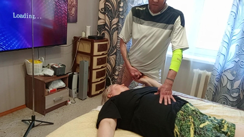 Zona901: Szarpię mojego kutasa i pieprzę mojego sąsiada w ustach, aby...