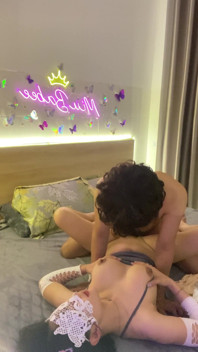 Nu Nguoi Anh Tuoi Teen Len Ke Hoach Chiem Doat Anh Nhiep Anh Gia