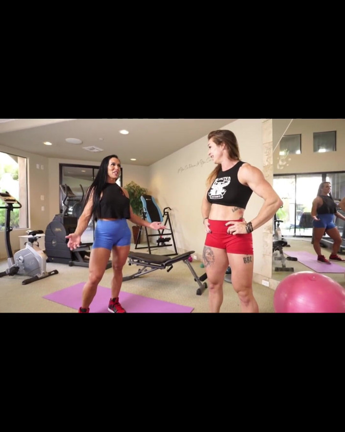 Simone Steele: Volledige lichaamstraining met 2 bodybuilderkoninginnen