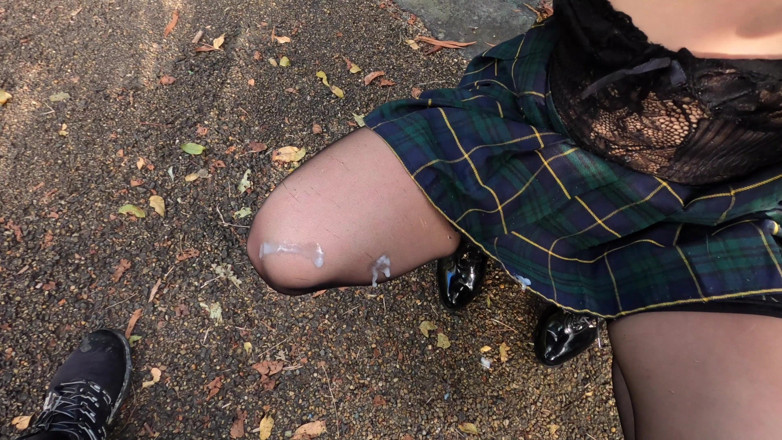 Secret Crush: Secretcrush4k - exhibition risquée, sodomie, squirt et pipe dans un parc