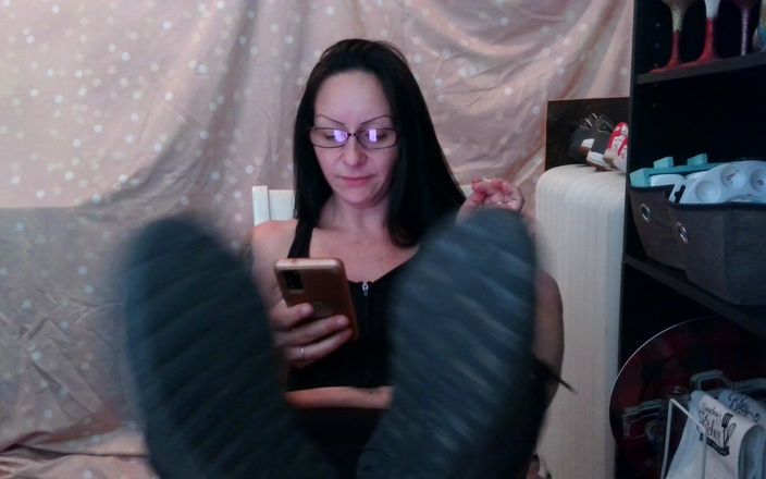 Raven Willow: Pieds moites