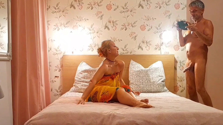 Selena701: Nghiệp dư tóc vàng trưởng thành vợ thích trò chơi...