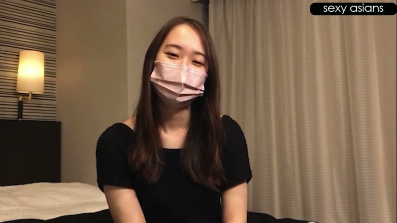 Asian happy ending: Se encuentran imágenes raras: mirando hacia atrás la primera vez...